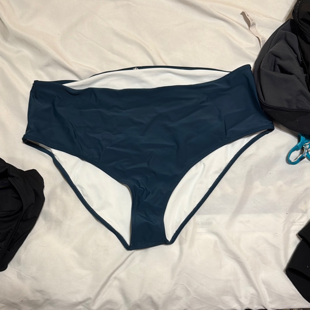 Cupshe Navy Blue Bikini Bottom